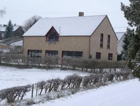 - Rue Du Chateau Deux