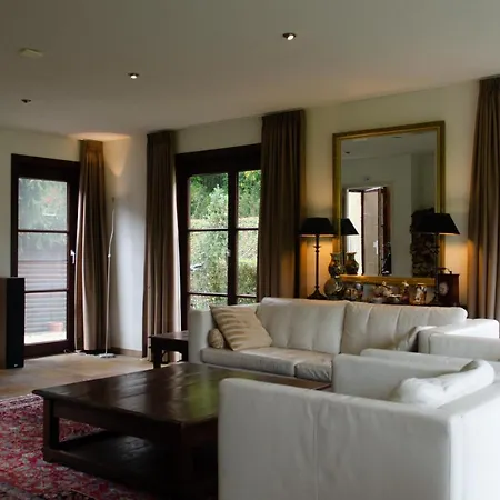 빌라 - Rue Du Chateau Deux 부런